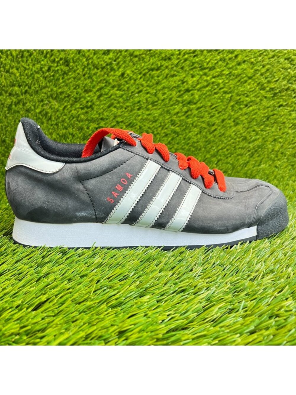 Adidas Samoa Womens Size 9 Gray White Athletic‎ Running Walking Shoes Sneakers
